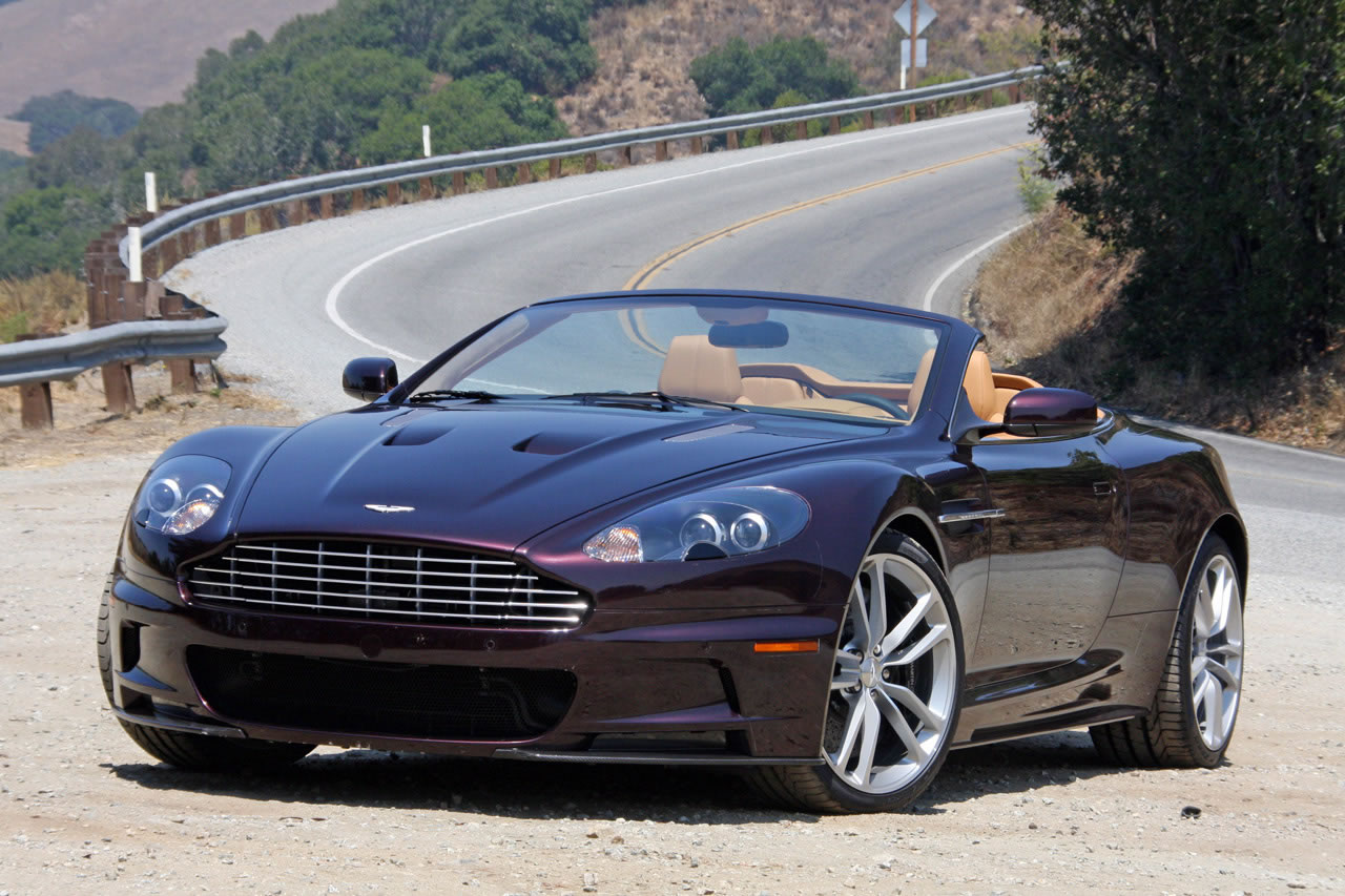 Aston Martin DBS Volante