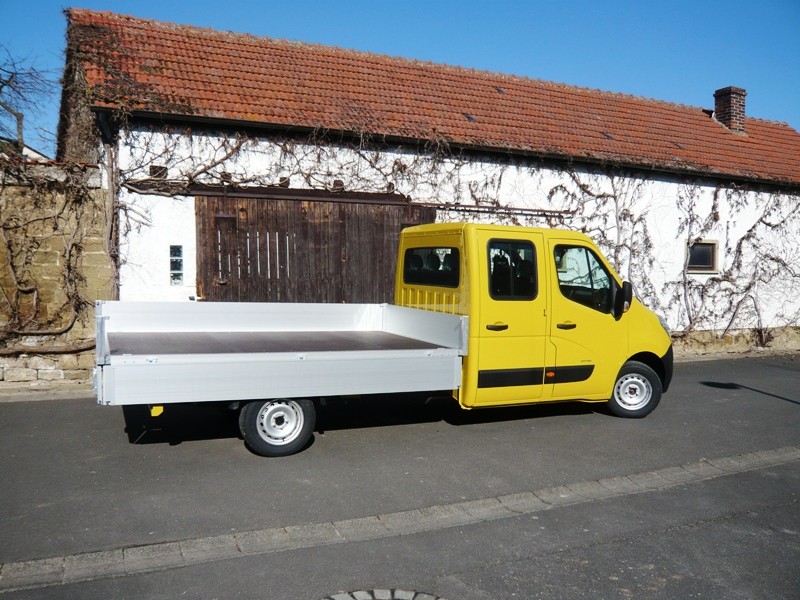 Mitsubishi Canter Pritsche/Fahrgestell
