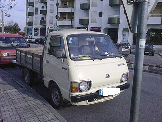 Toyota Hiace Pick-Up